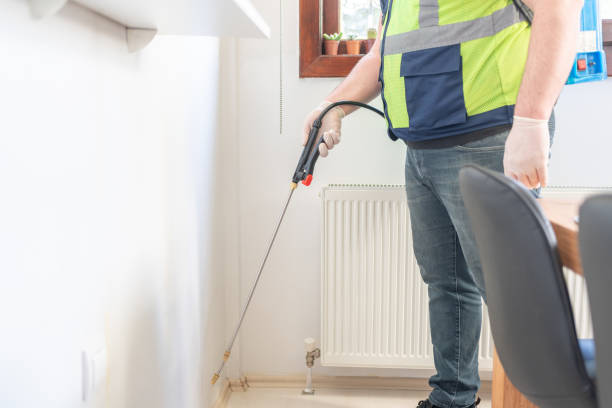 Best Cockroach Control Services  in Norwalk, OH